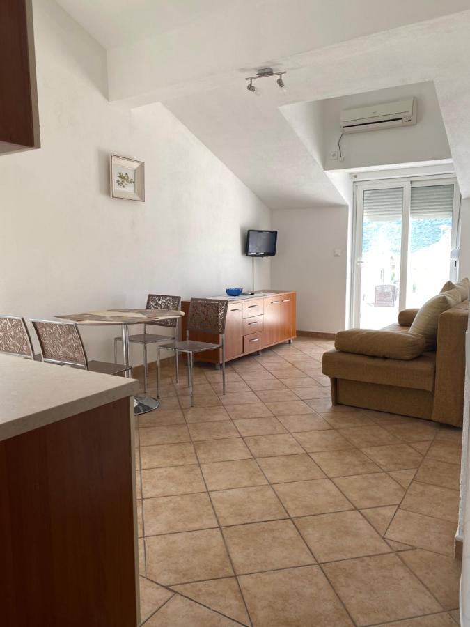 Apartmani Sabljic Poljica  Buitenkant foto
